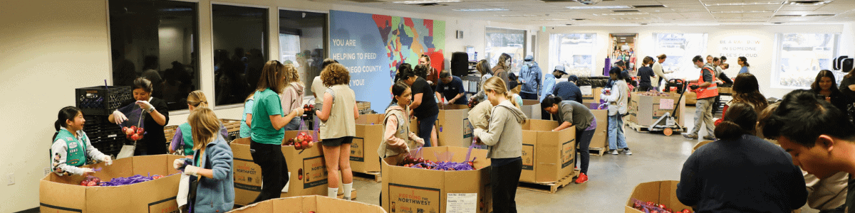 Volunteers in Feeding San Diego's distribution center