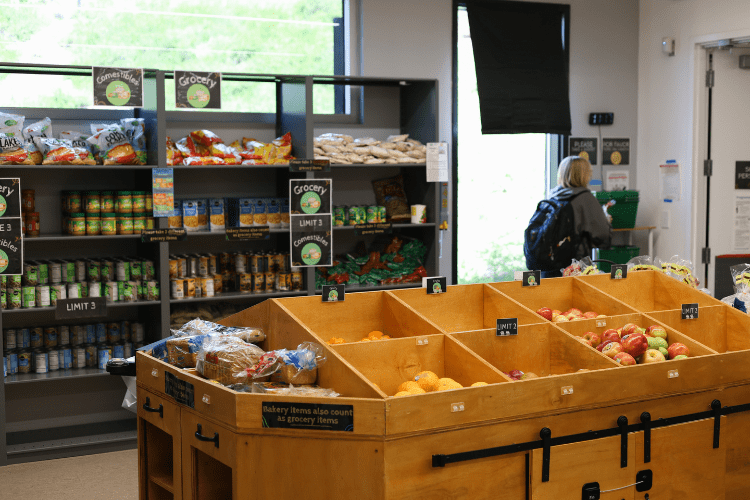 The MiraCosta CARES College Pantry